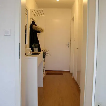 Luv-und-lee-apartment-60
